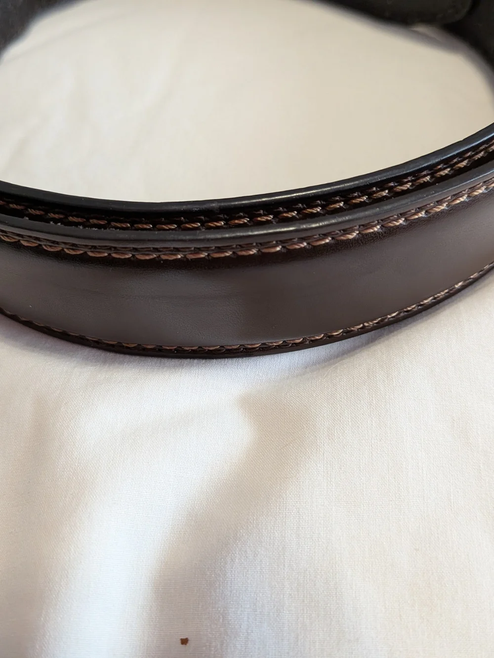 The Unbranded Brand subtle holes contrast